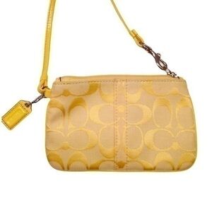 Coach vintage y2k yellow signature C wristlet Jacquard/leather rare